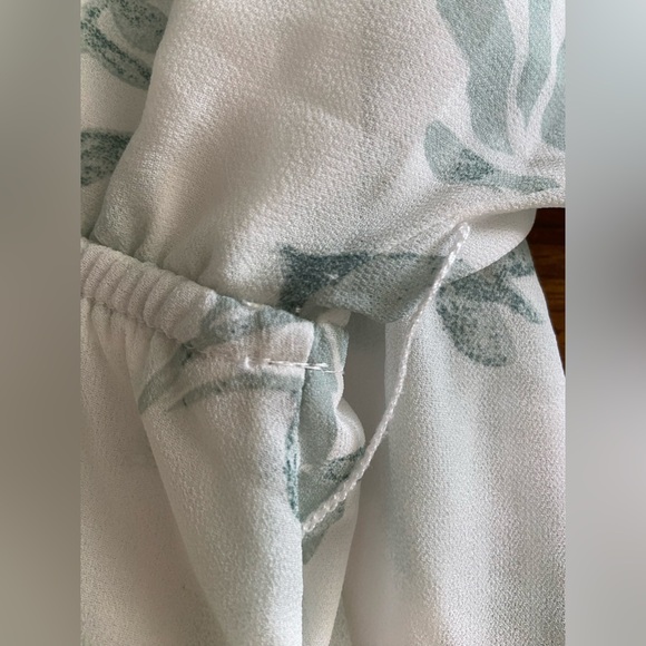 BALTIC BORN Kia Kimono Maxi Dress White with Sage Floral Sz XXL - Picture 12 of 12